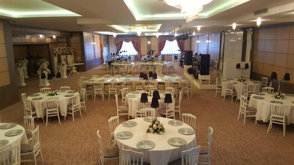 Dafne Hotel Ankara Exteriör bild